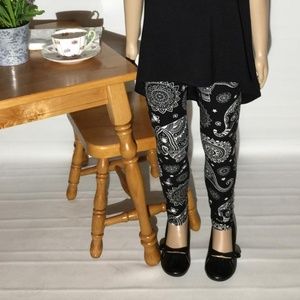 NEW Girls Kids Elephant Leggings Soft Yoga Pants Size Large or 6/7/8